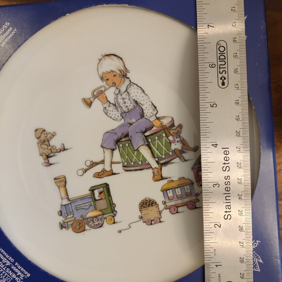 Antique Vohenstrauss Bavaria Johann Seltmann Germany Vintage Plate - Picture 3 of 5